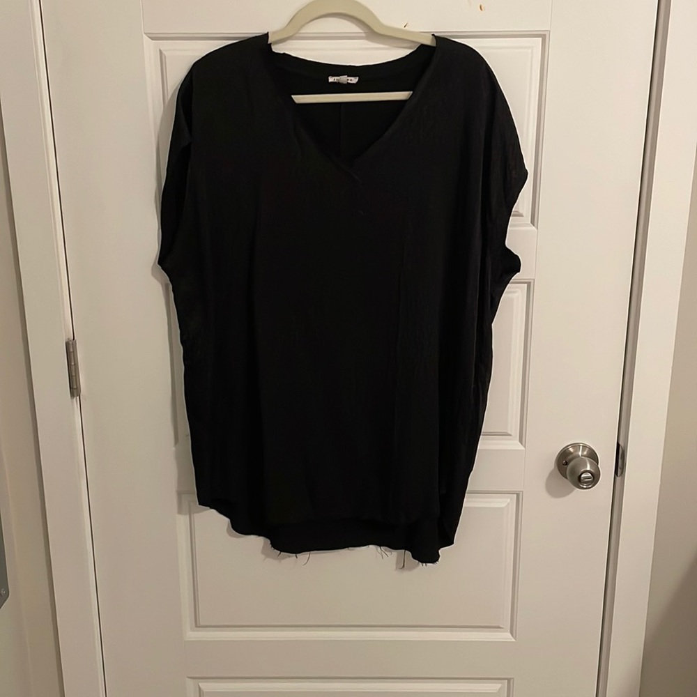 JODIFUL animal print top